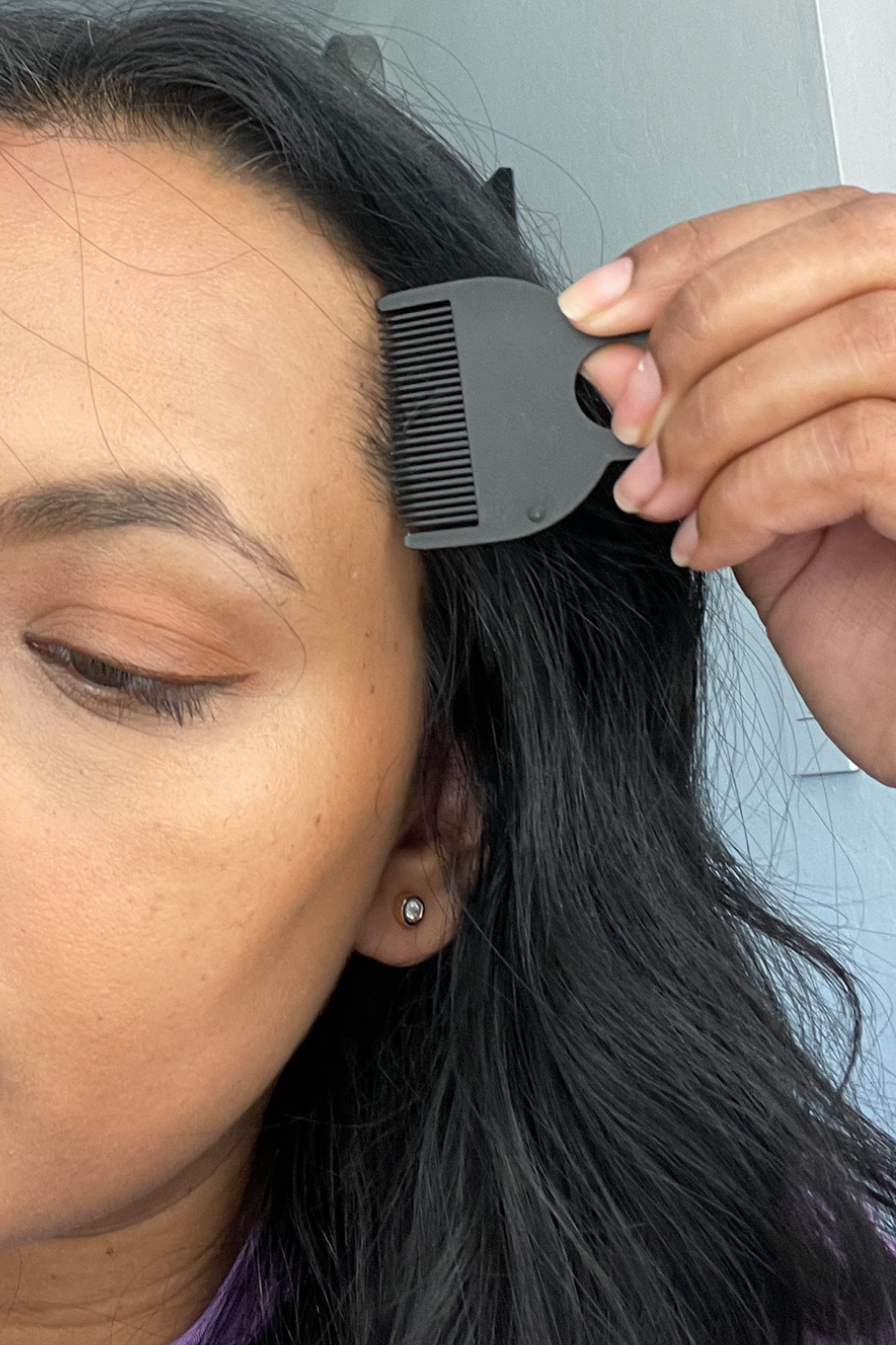 Combing the side hair line