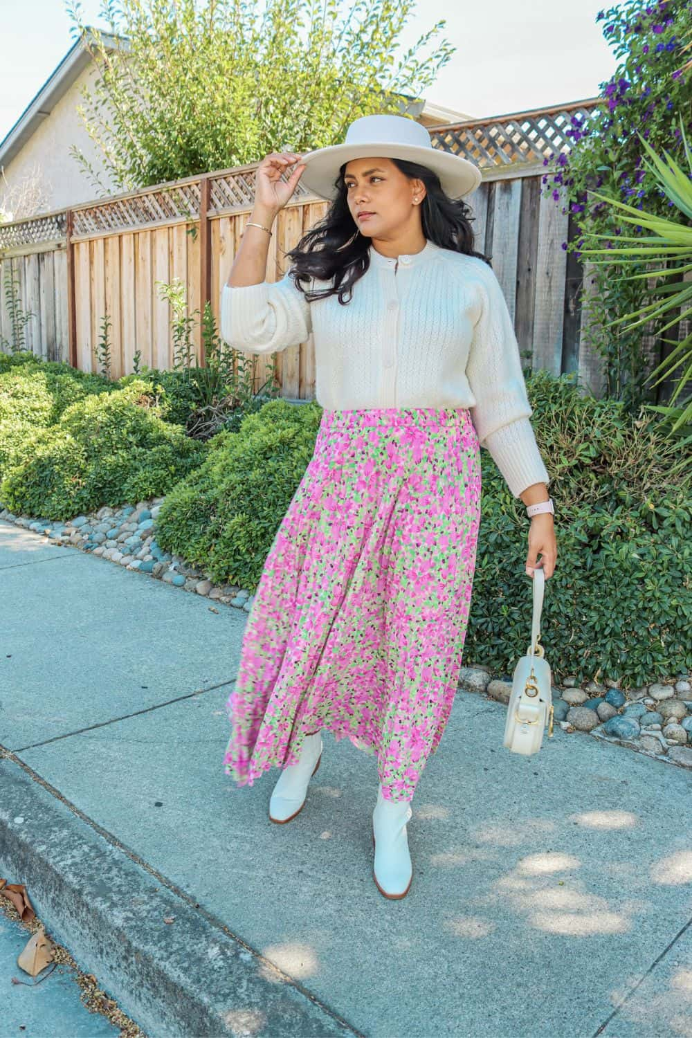printed skirt fall outfit