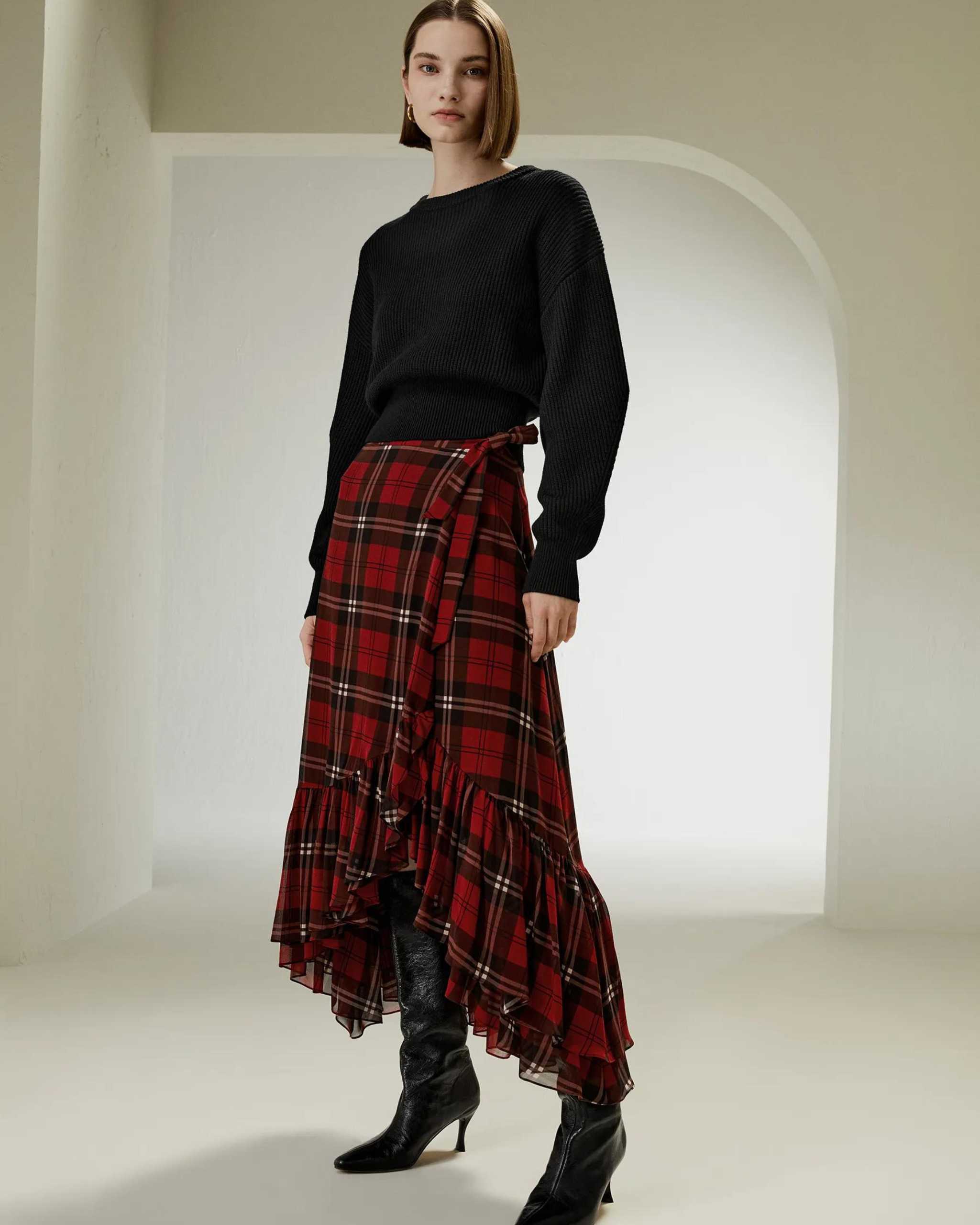 Casual Christmas Outfit with Plaid Skirt