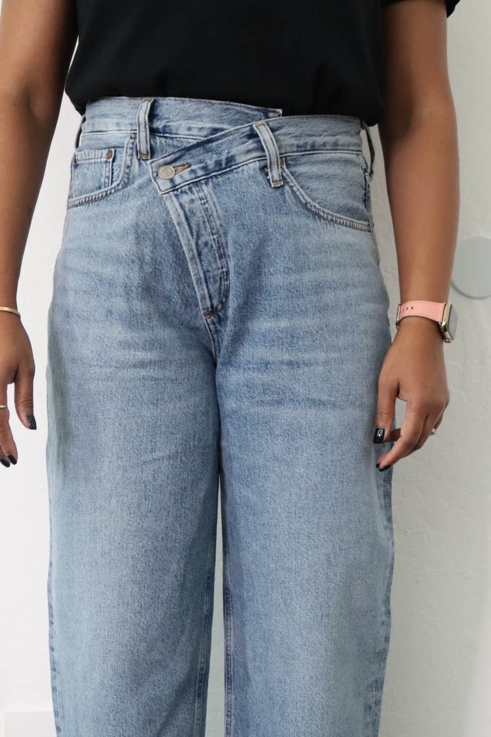 Agolde Criss Cross Straight Leg Jeans opening style