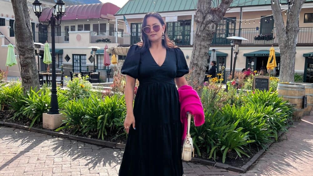 Best Supportive Bras For Low Cut Dresses To Feel Confident