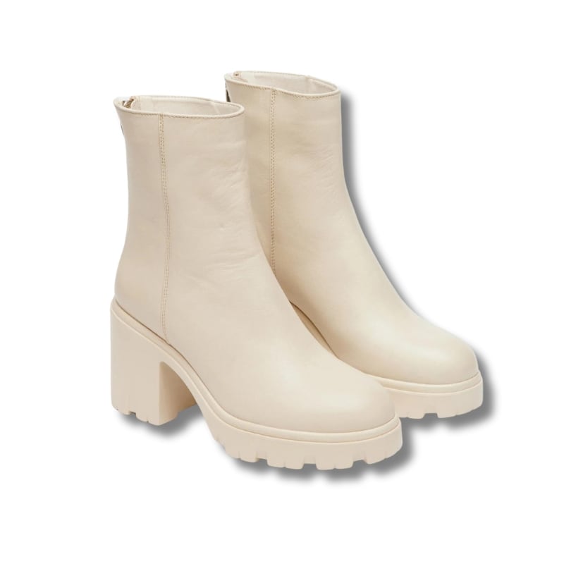 Steve Madden White Ankle Boots with Lug Sole