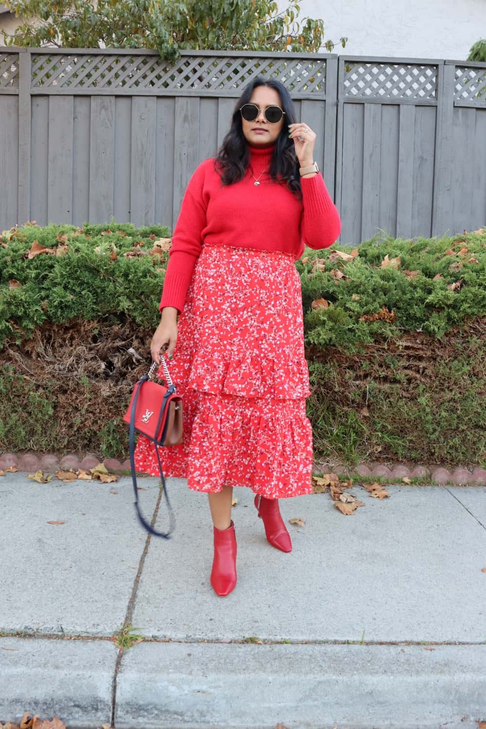 Mixing Fabric with texture of sweater and skirt outfit