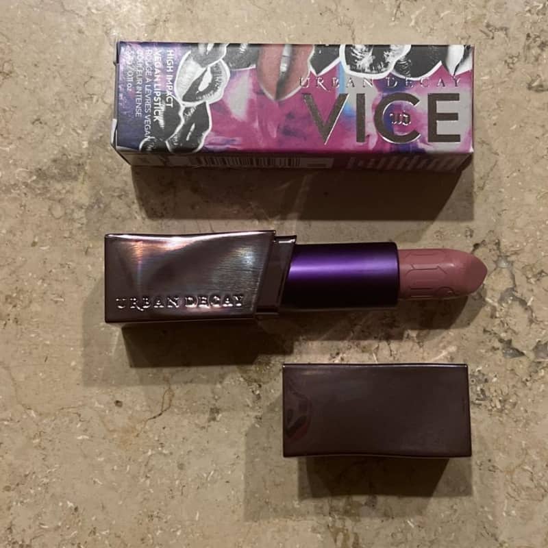 Best lipstick for dry lips - Urban Decay Vice Hydrating Lipstick