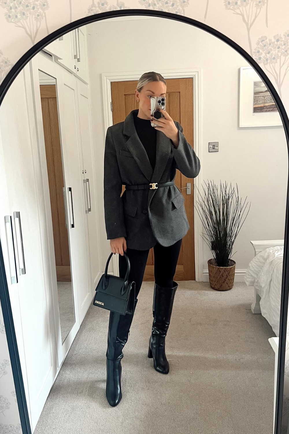 Dark Gray Blazer with Black Sweater and Black Leggings Outfit