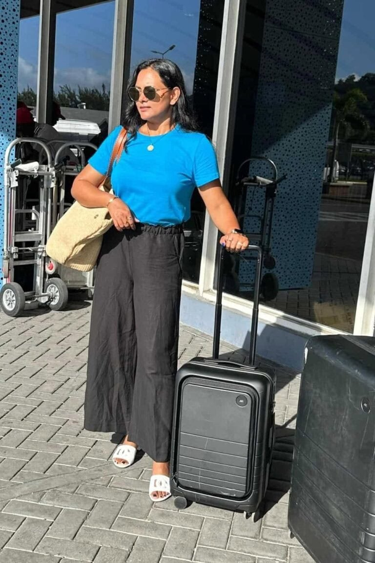 airport-travel-outfit-ideas-summer