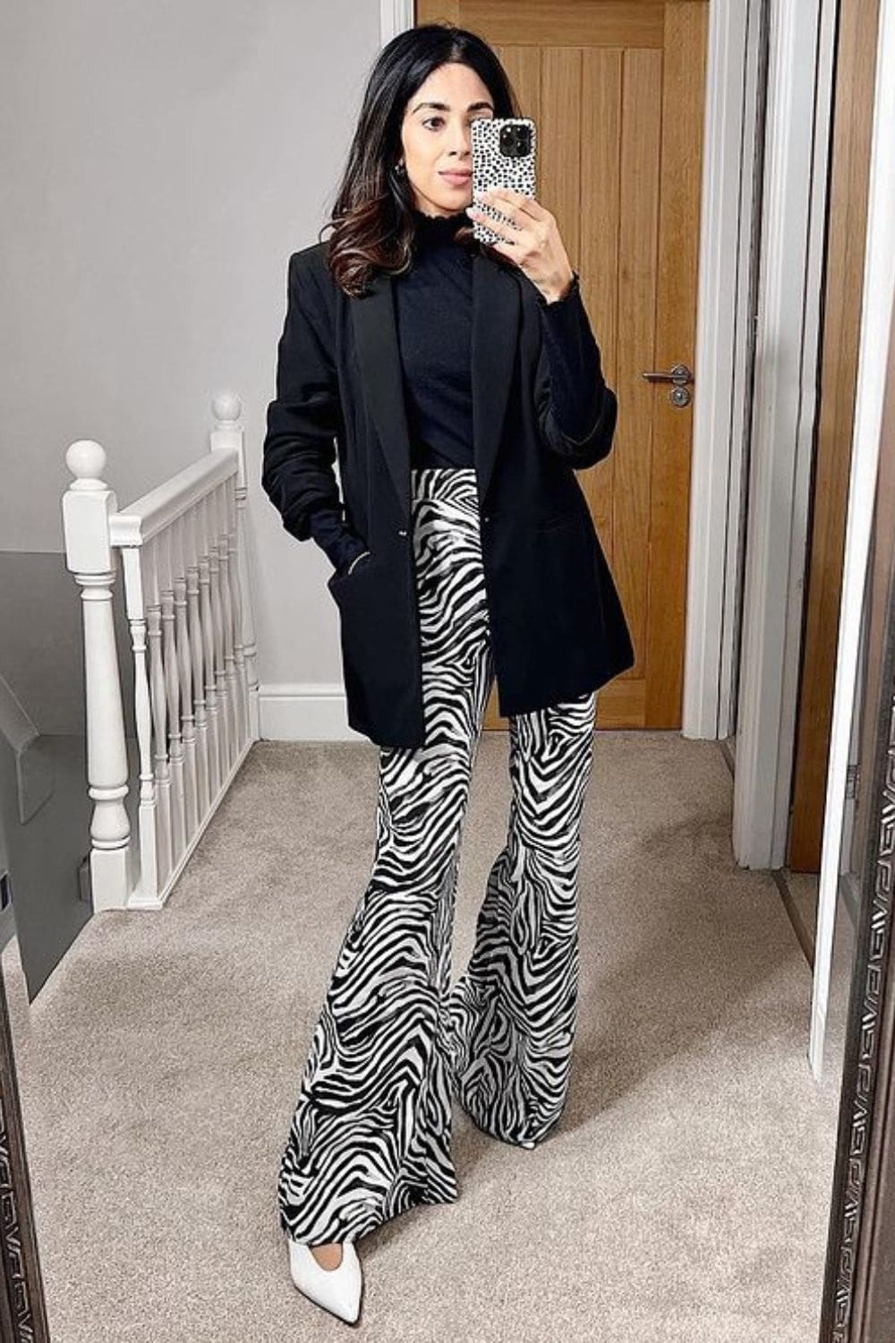 How to style animal prints with blazer, turtleneck and animal print parts