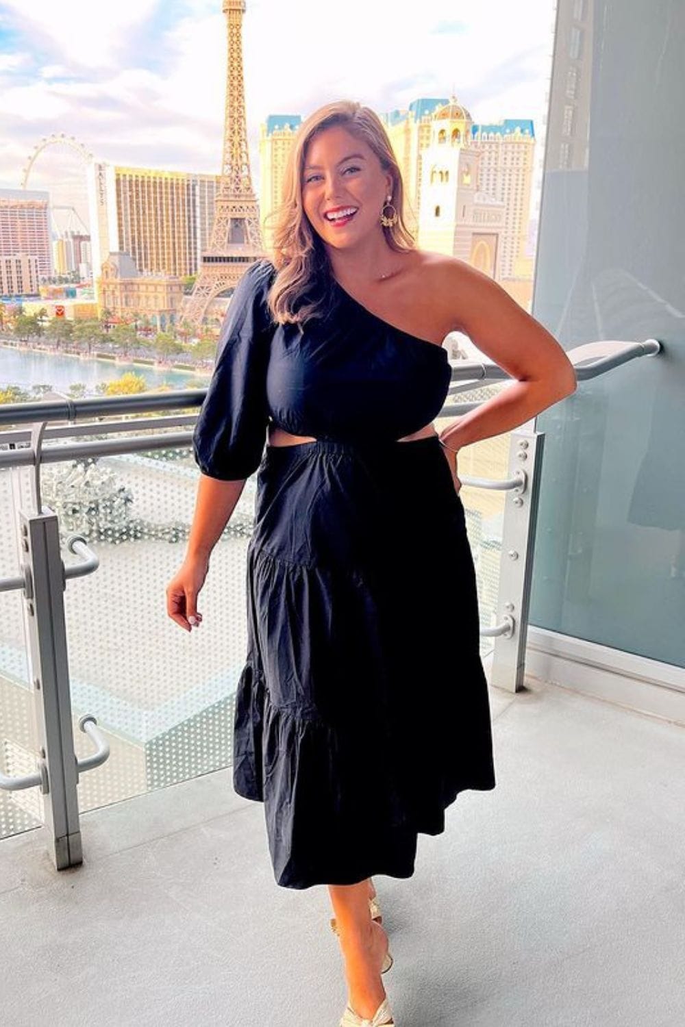 what-to-wear-to-vegas-One-Shoulder-Midi-Dress-Statement-Heels